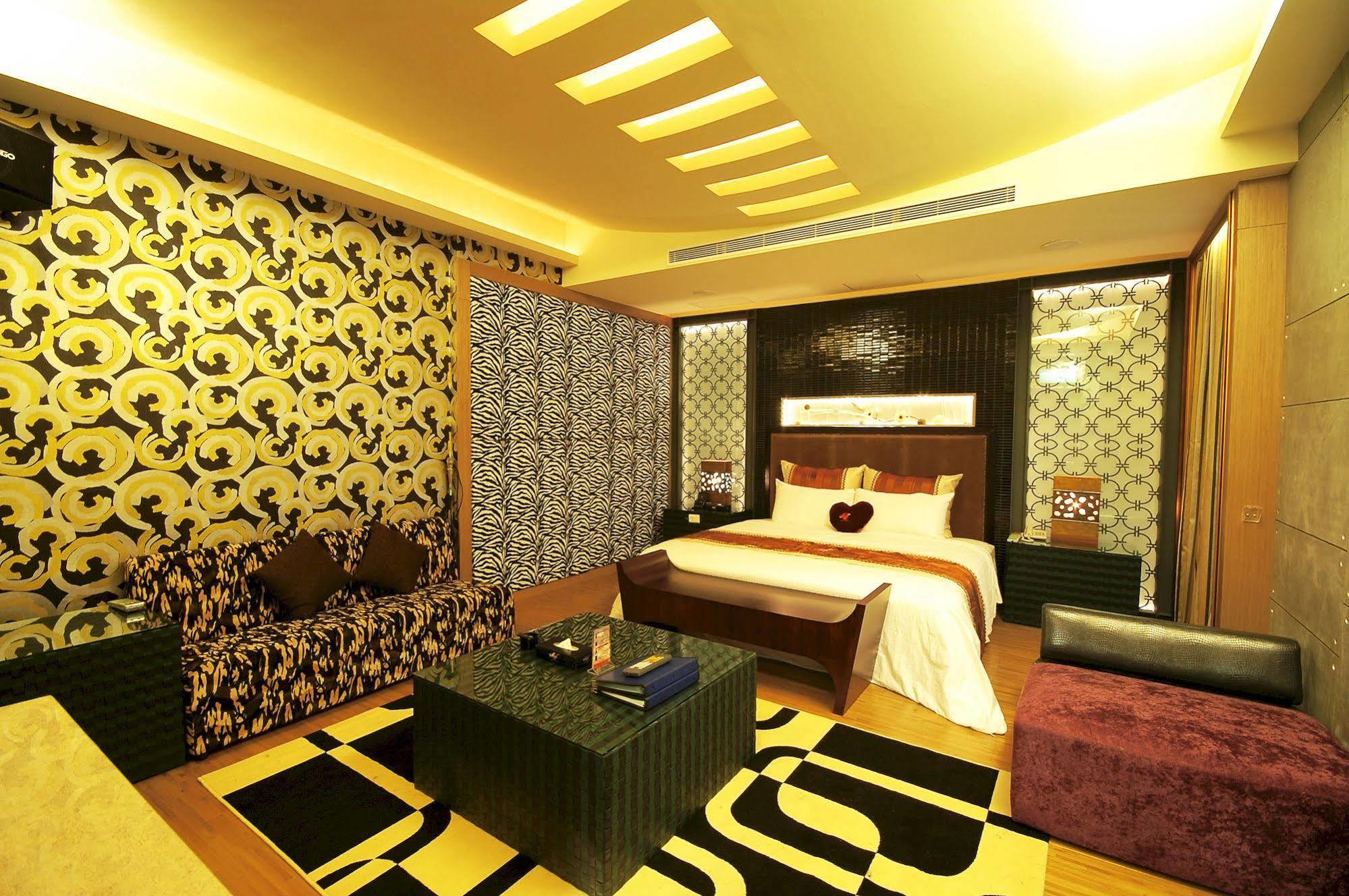 Six Star Motel-Zhongli Buitenkant foto