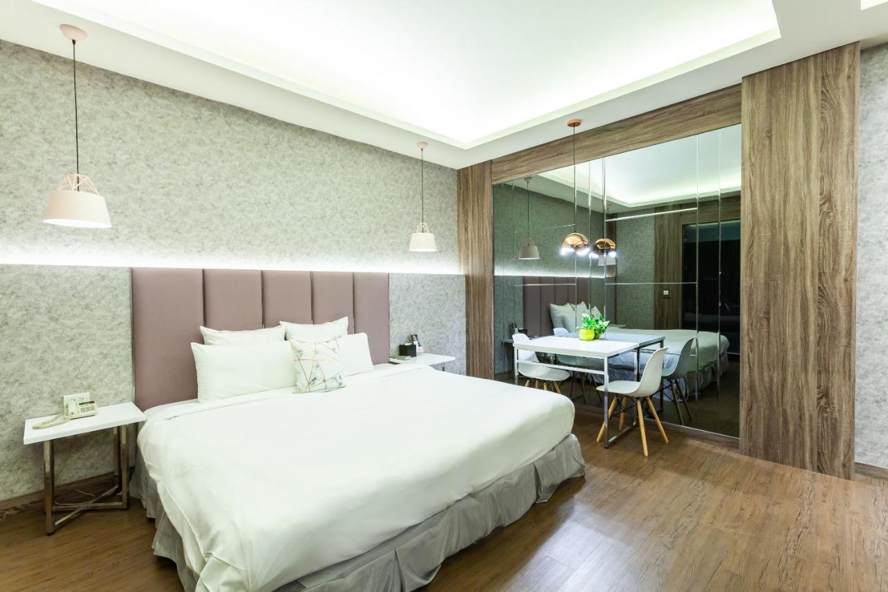 Six Star Motel-Zhongli Buitenkant foto